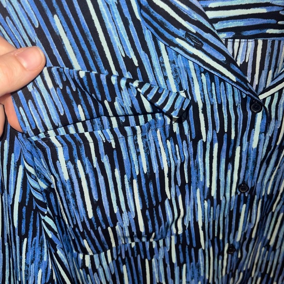Blue Stripe Pattern Button Up - Picture 3 of 7